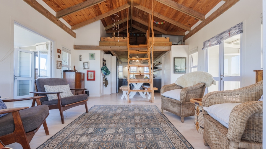 2 Bedroom Property for Sale in Suiderstrand Western Cape